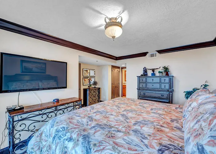 Hamilton House 306 *